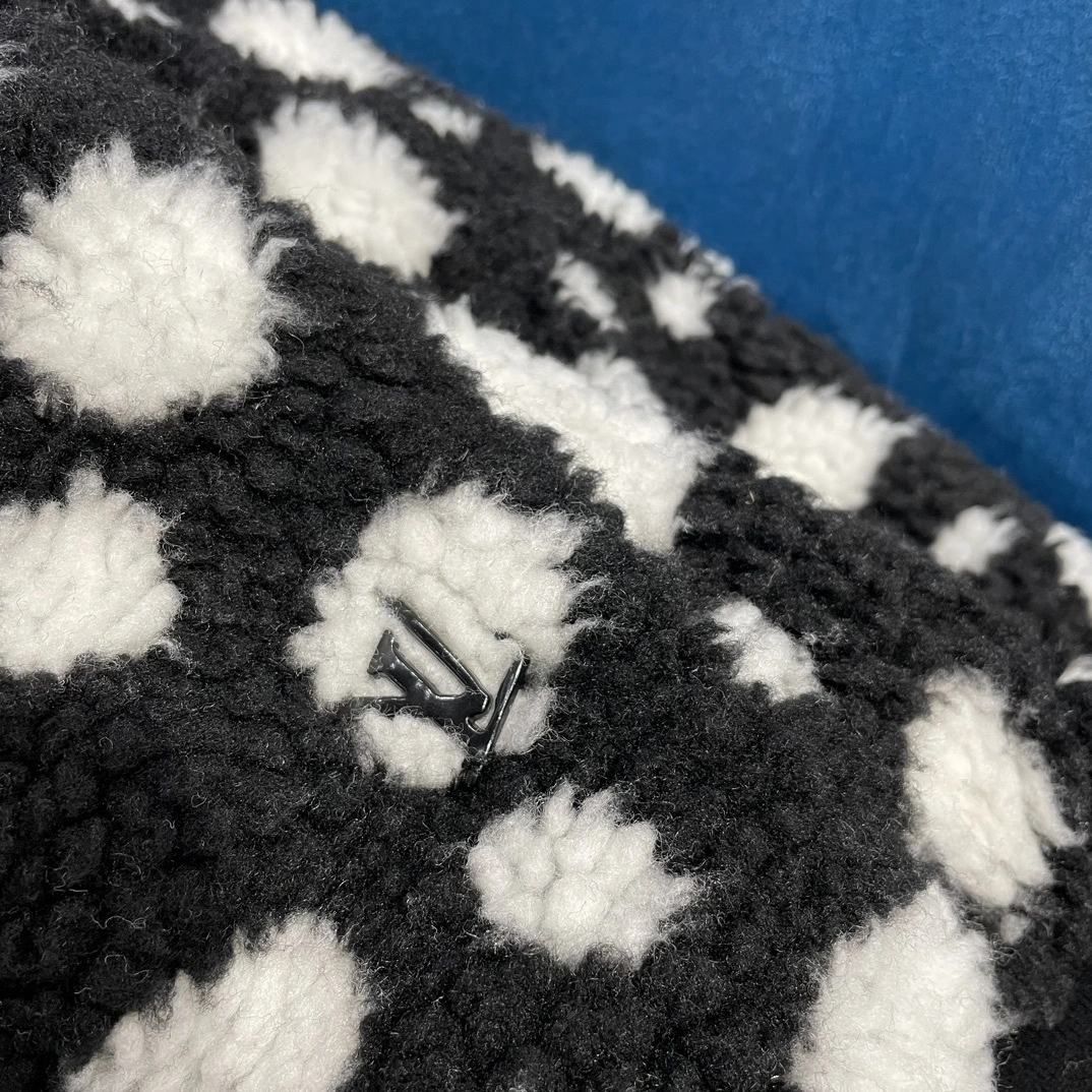 wg.luxury- 8V lamb wool item:D-F244K1802